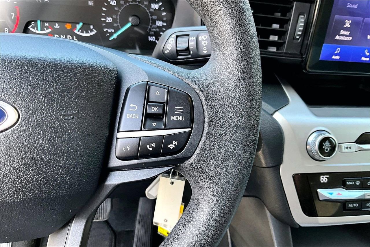 Used 2021 Ford Explorer 4WD w/ Class III Trailer Tow Package image 29