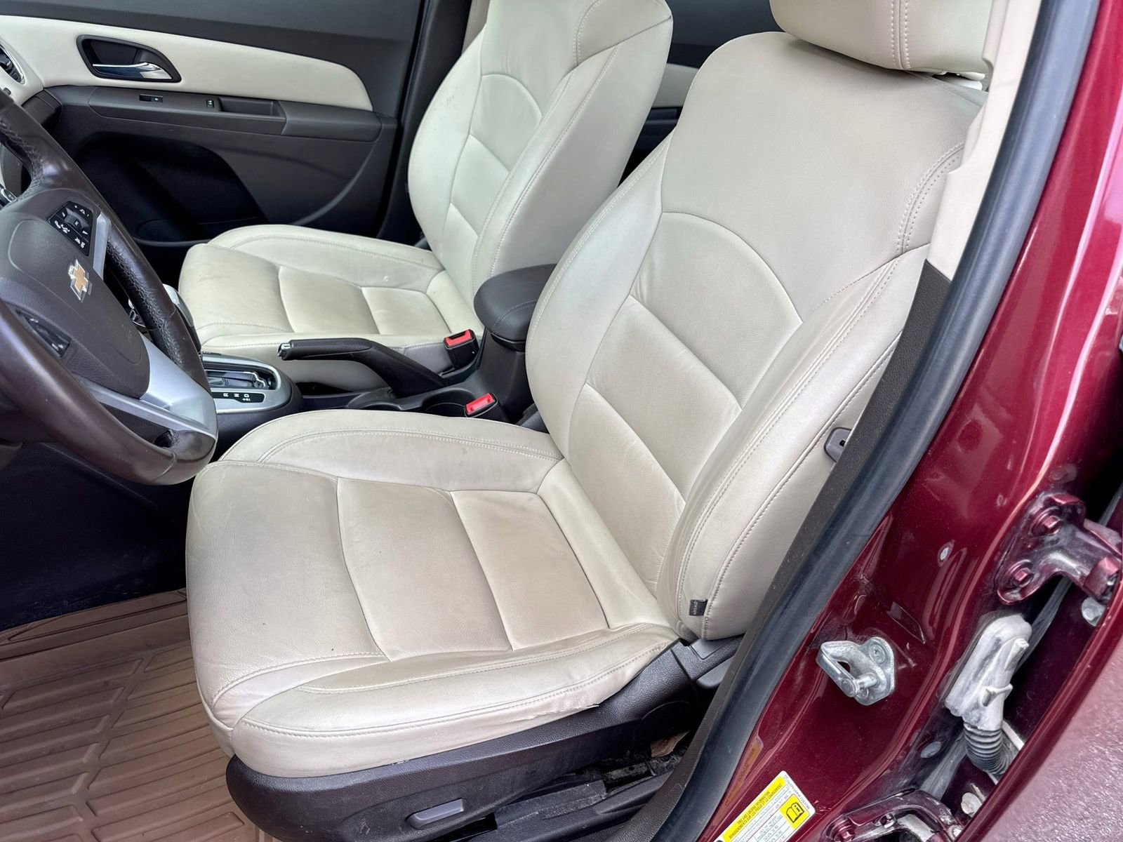 Used 2015 Chevrolet Cruze LT FWD image 15