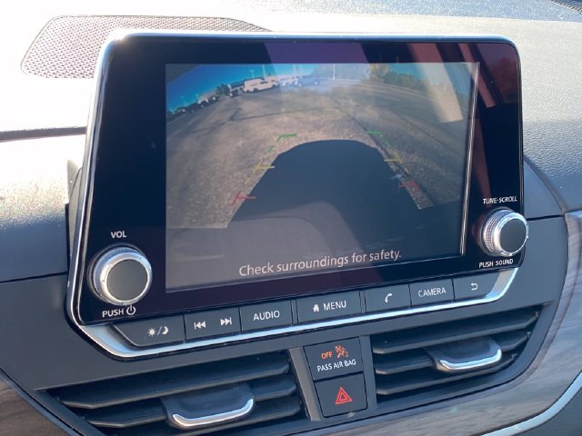 Used 2025 Nissan Altima 2.5 SV FWD image 11