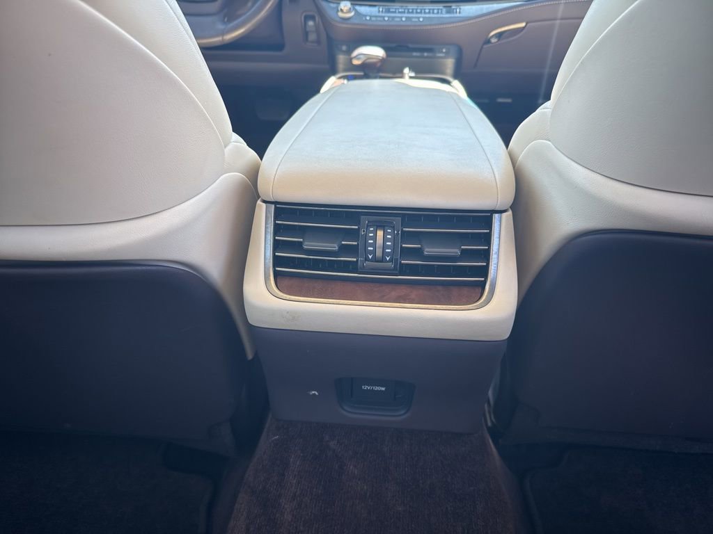 Used 2019 Lexus LS 500 AWD image 21