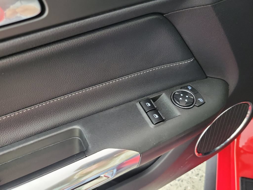 Used 2019 Ford Mustang Premium RWD image 19