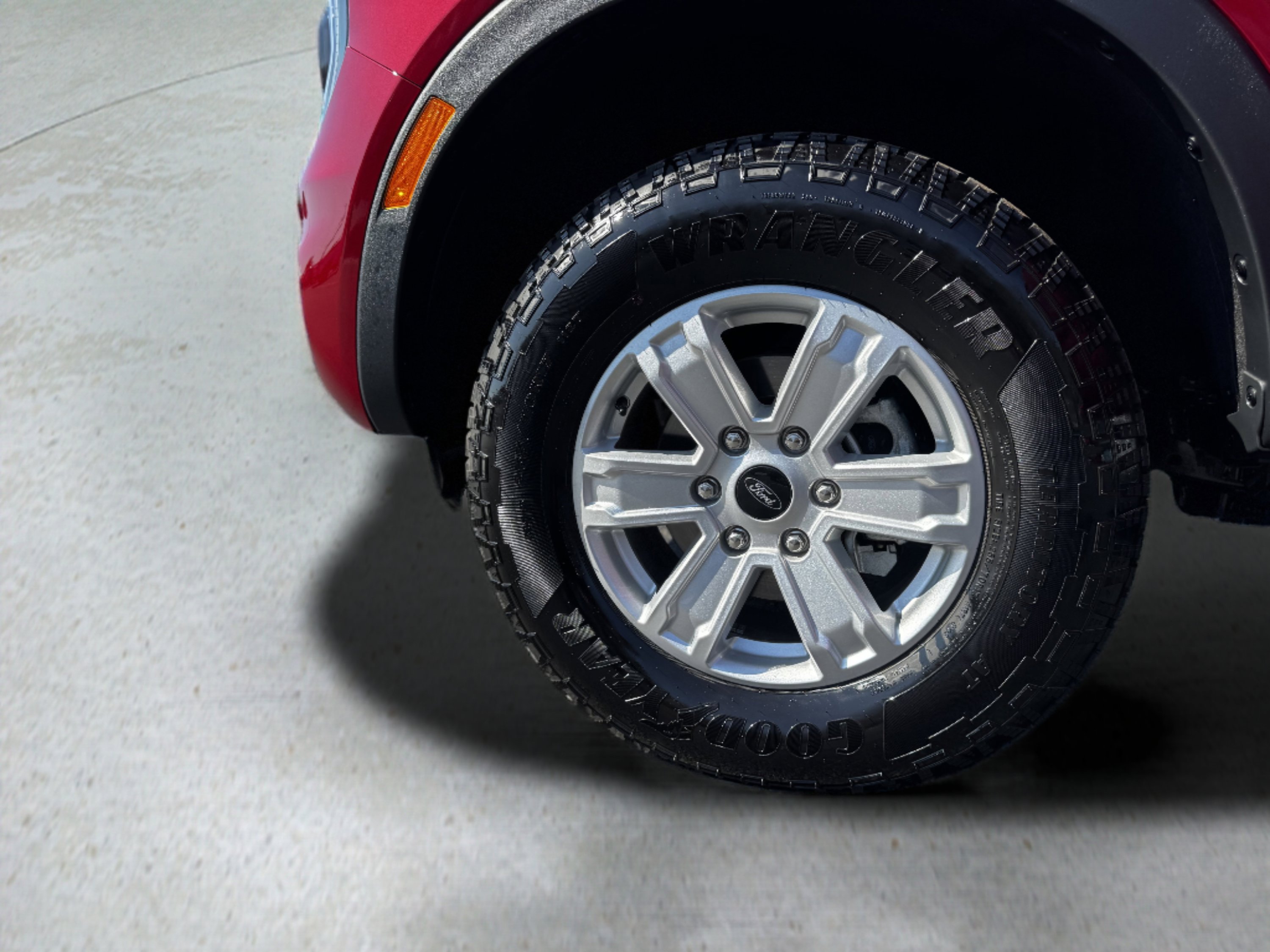 Used 2025 Ford Ranger XL image 6