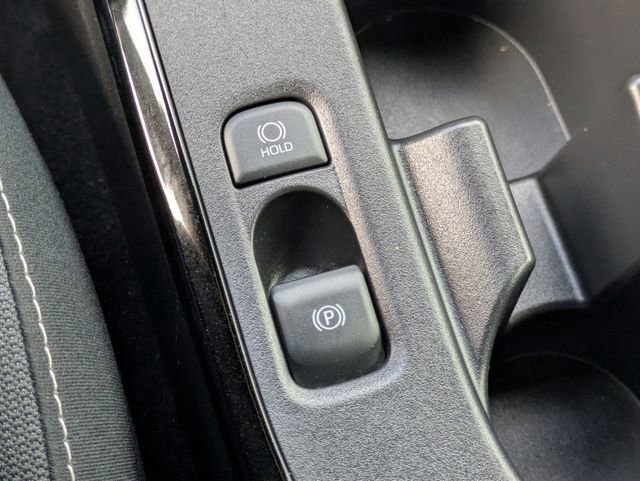 Used 2025 Toyota Corolla SE w/ SE Package image 15