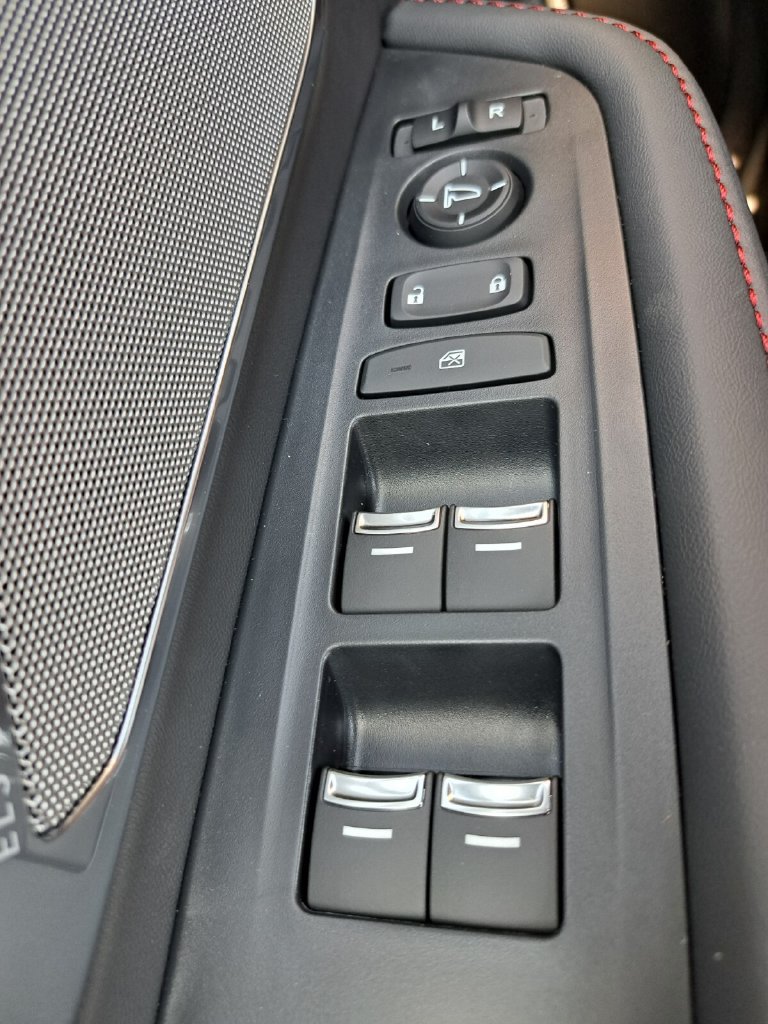 New 2026 Acura RDX w/ Advance Package AWD/4WD image 17