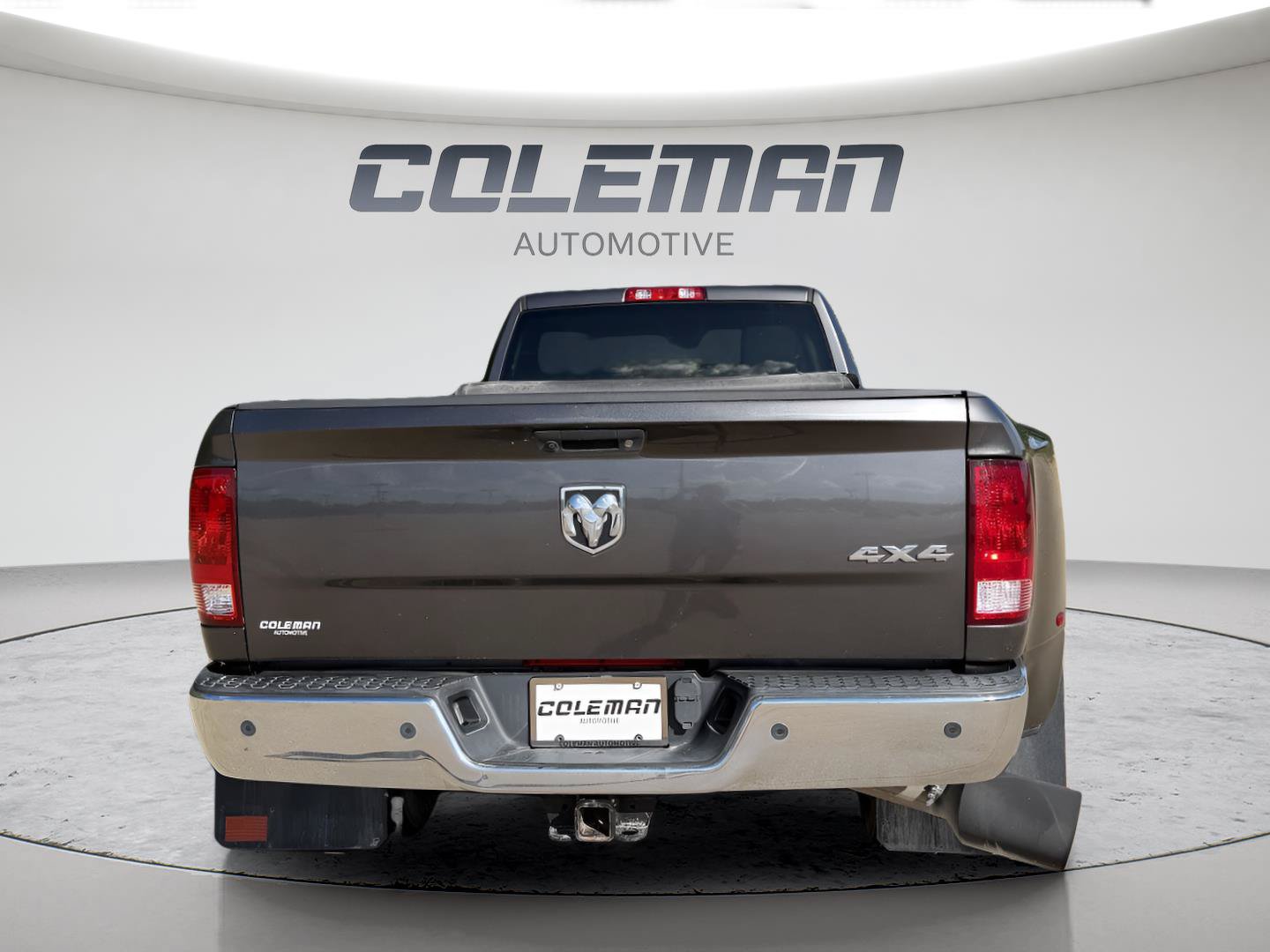 Used 2018 RAM 3500 Tradesman w/ Chrome Appearance Group AWD/4WD image 25