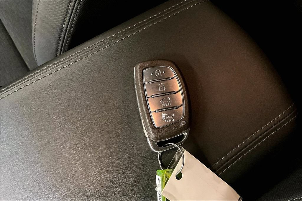Used 2020 Hyundai Tucson Sport AWD/4WD image 34