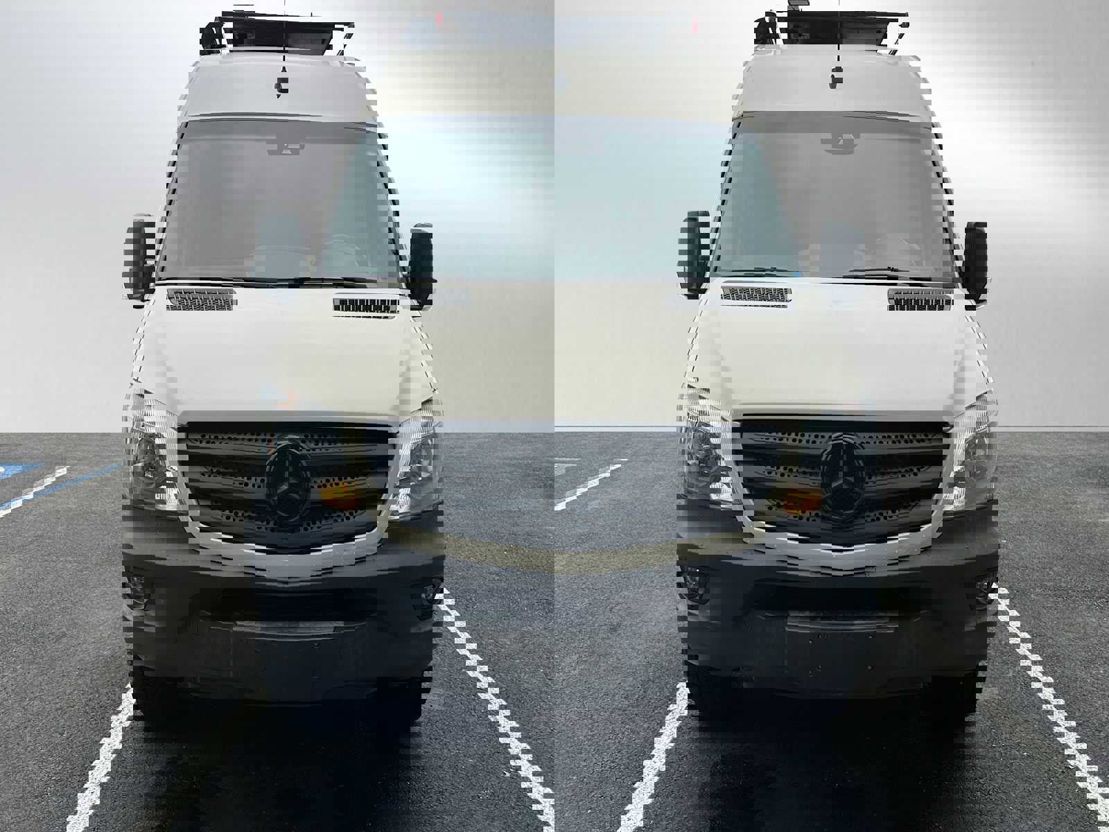 Used 2018 Mercedes-Benz Sprinter 2500 image 8