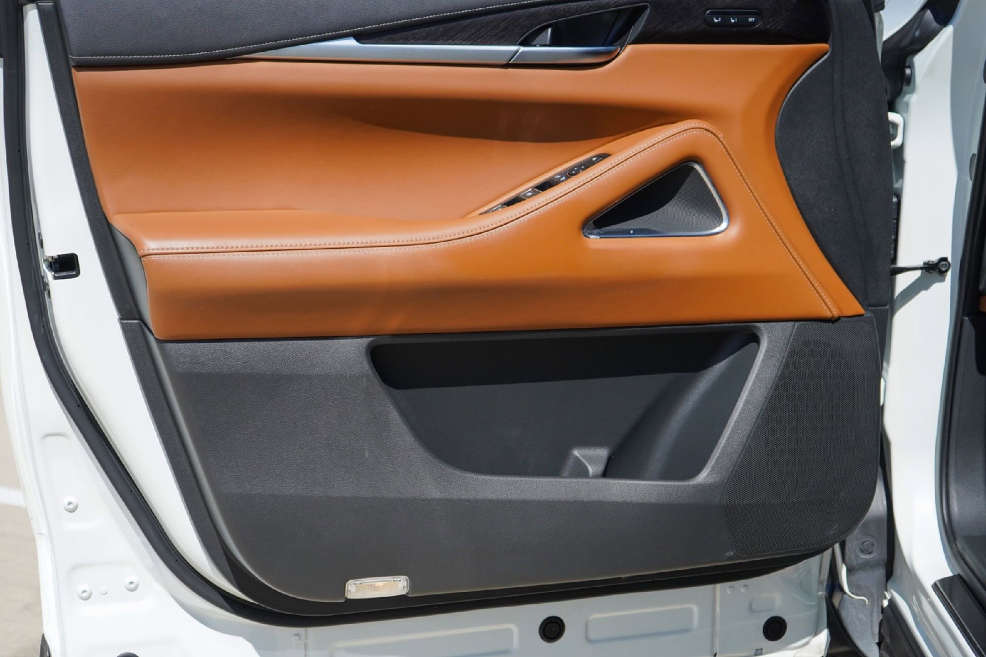 Certified 2023 INFINITI QX60 Autograph w/ Cargo Package image 23