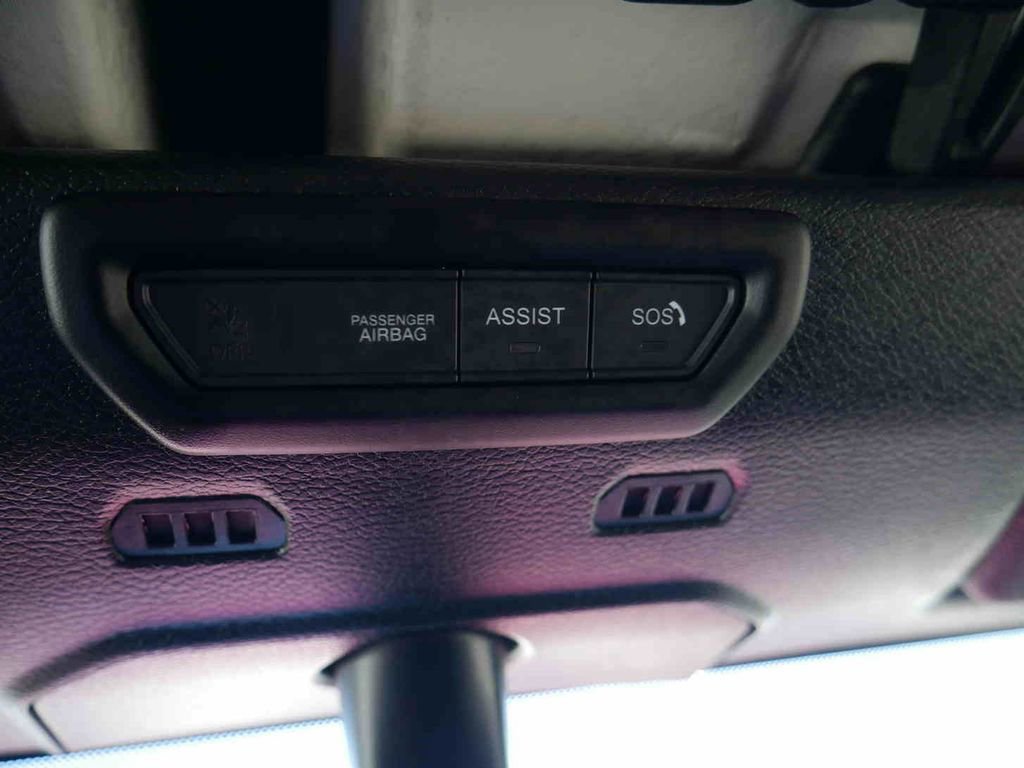 Used 2023 Jeep Wrangler Unlimited Rubicon w/ Steel Bumper Group image 40