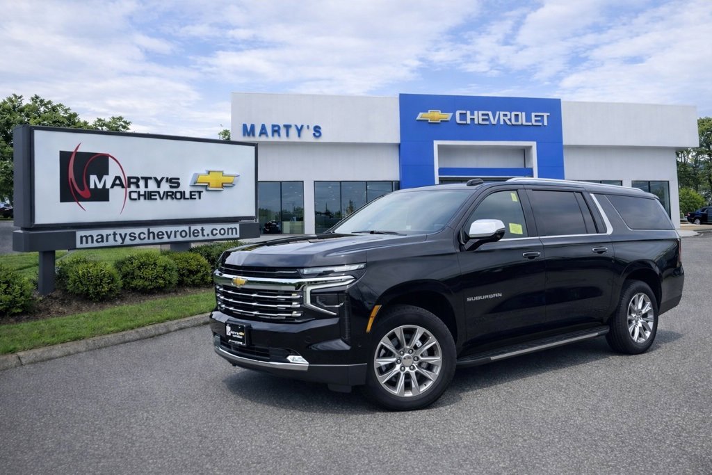 New 2026 Chevrolet Suburban Premier w/ Sun And Tow Package