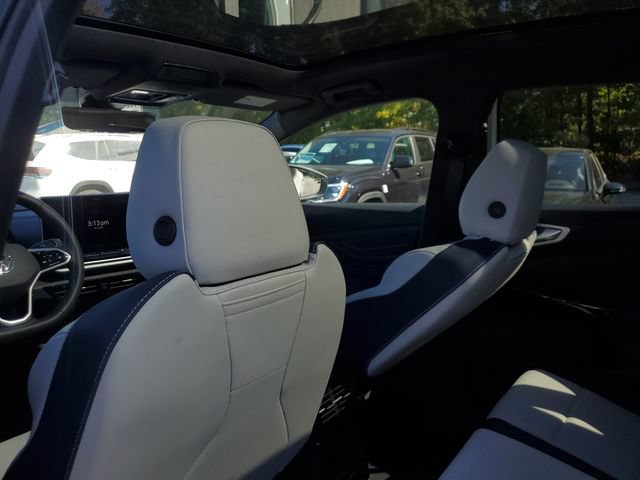 New 2025 Volkswagen ID.4 Pro S AWD/4WD image 11