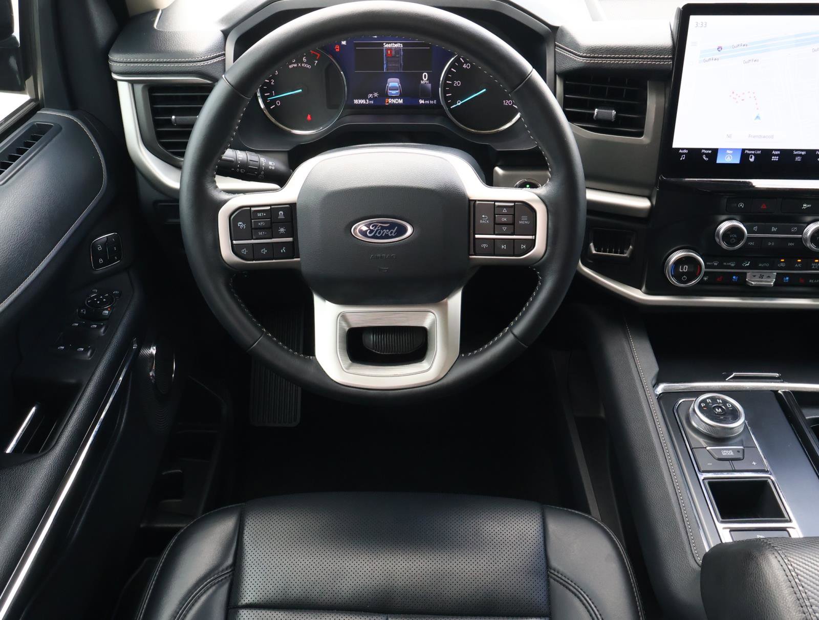 Used 2024 Ford Expedition XLT RWD image 9