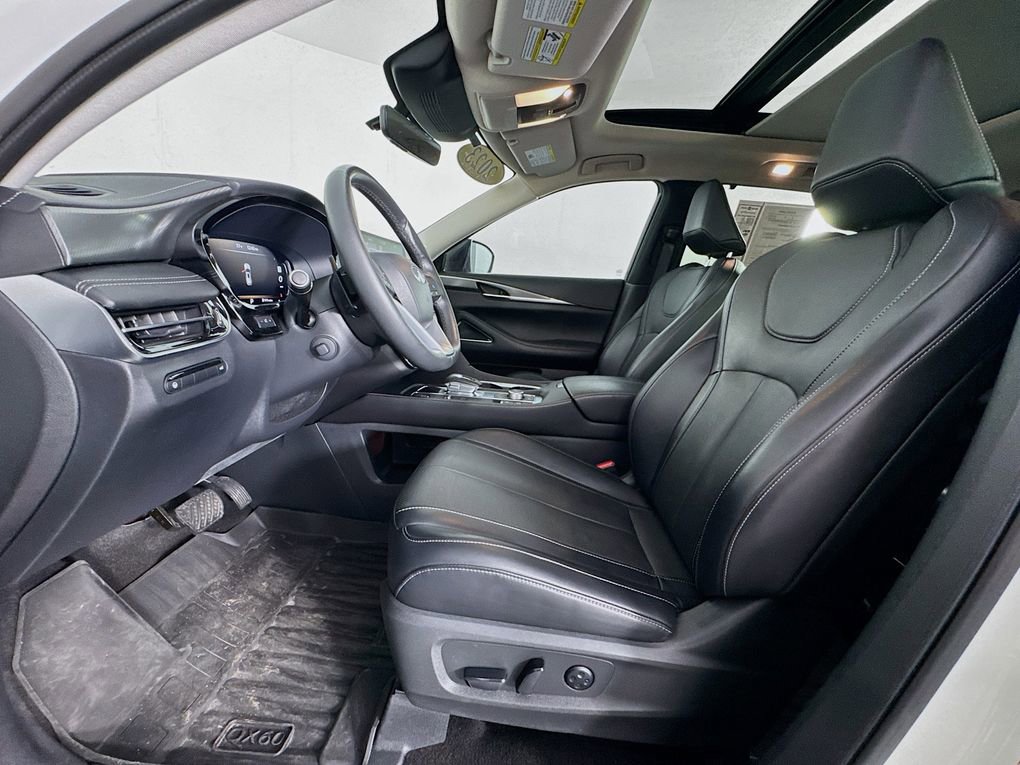 Used 2023 INFINITI QX60 Luxe w/ Performance Audio Package image 15