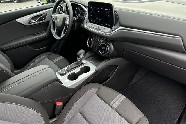 New 2026 Chevrolet Blazer LT w/ Convenience Package image 18