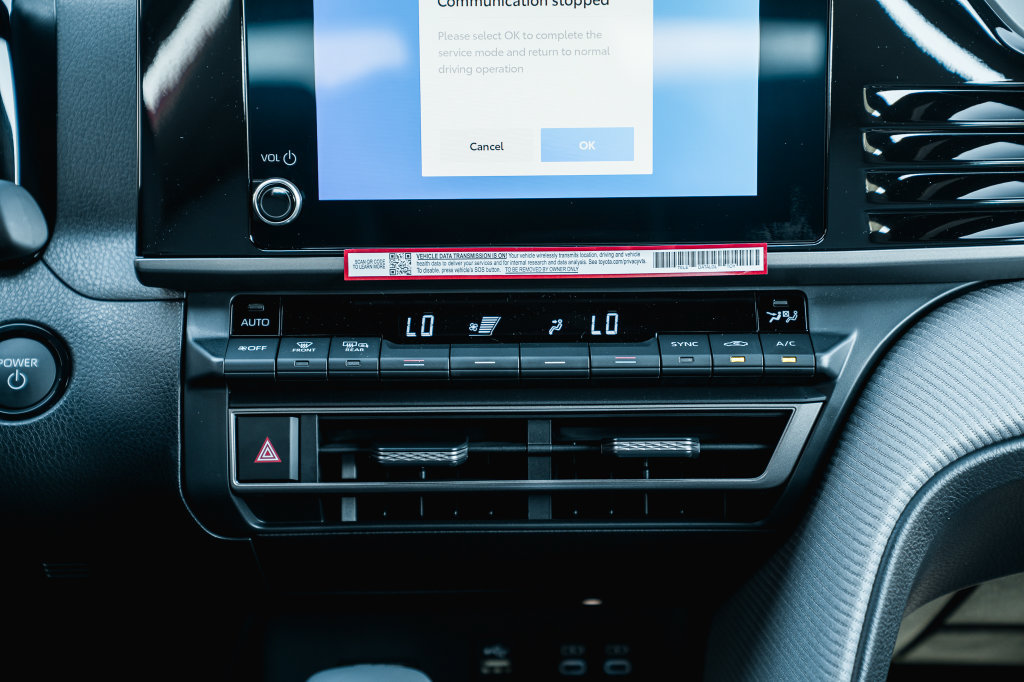 New 2026 Toyota Camry SE FWD image 21
