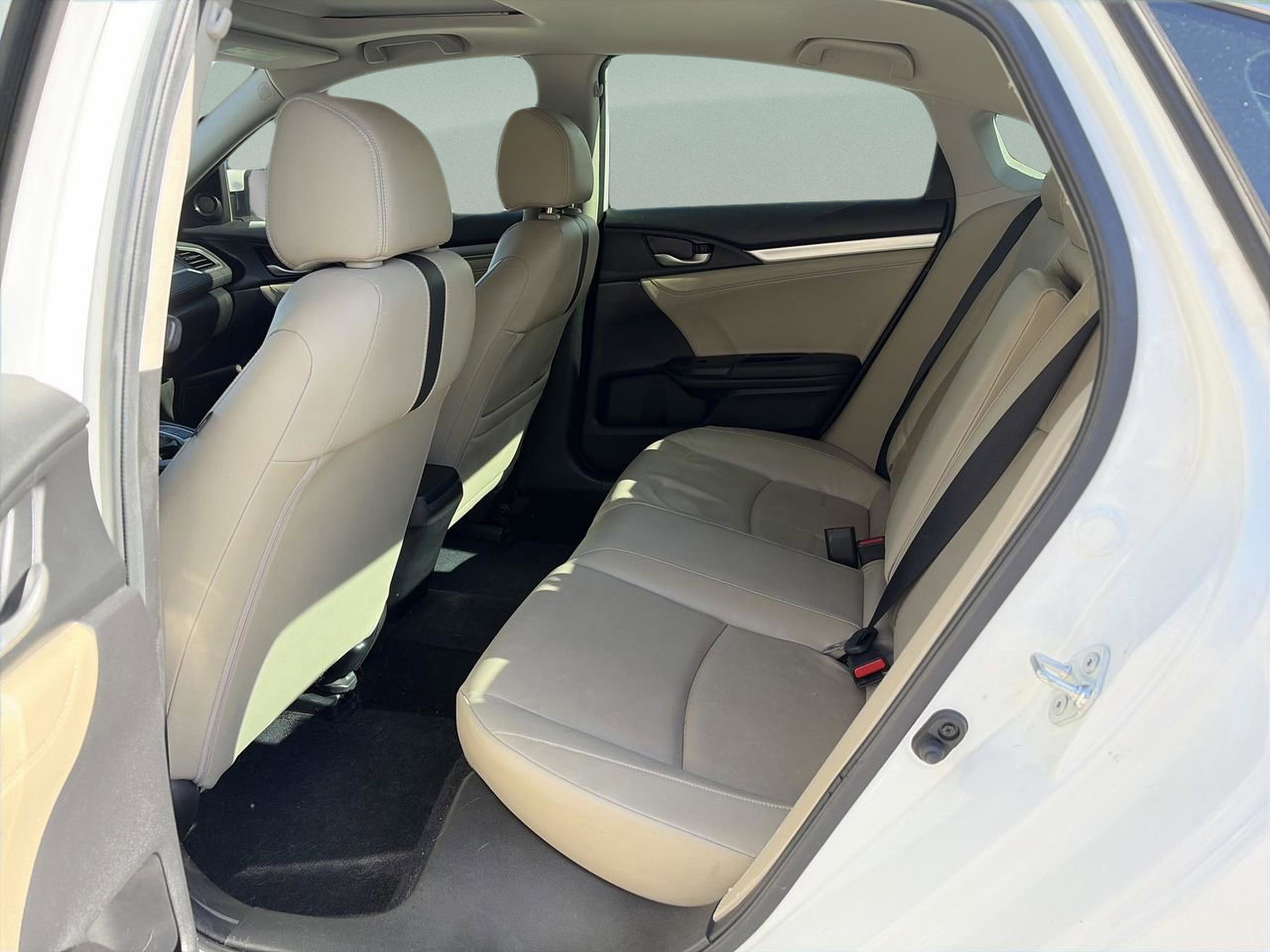 Used 2018 Honda Civic EX-L image 18