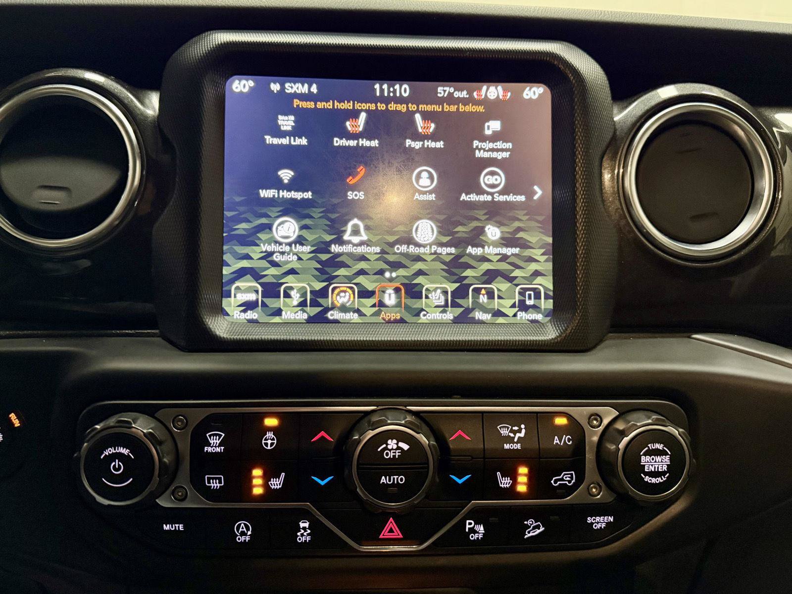 Used 2019 Jeep Wrangler Unlimited Sahara w/ Uconnect 4C Nav & Sound Group AWD/4WD image 30