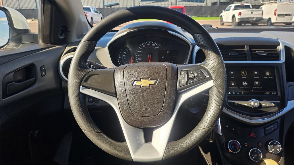Used 2019 Chevrolet Sonic LT FWD image 29