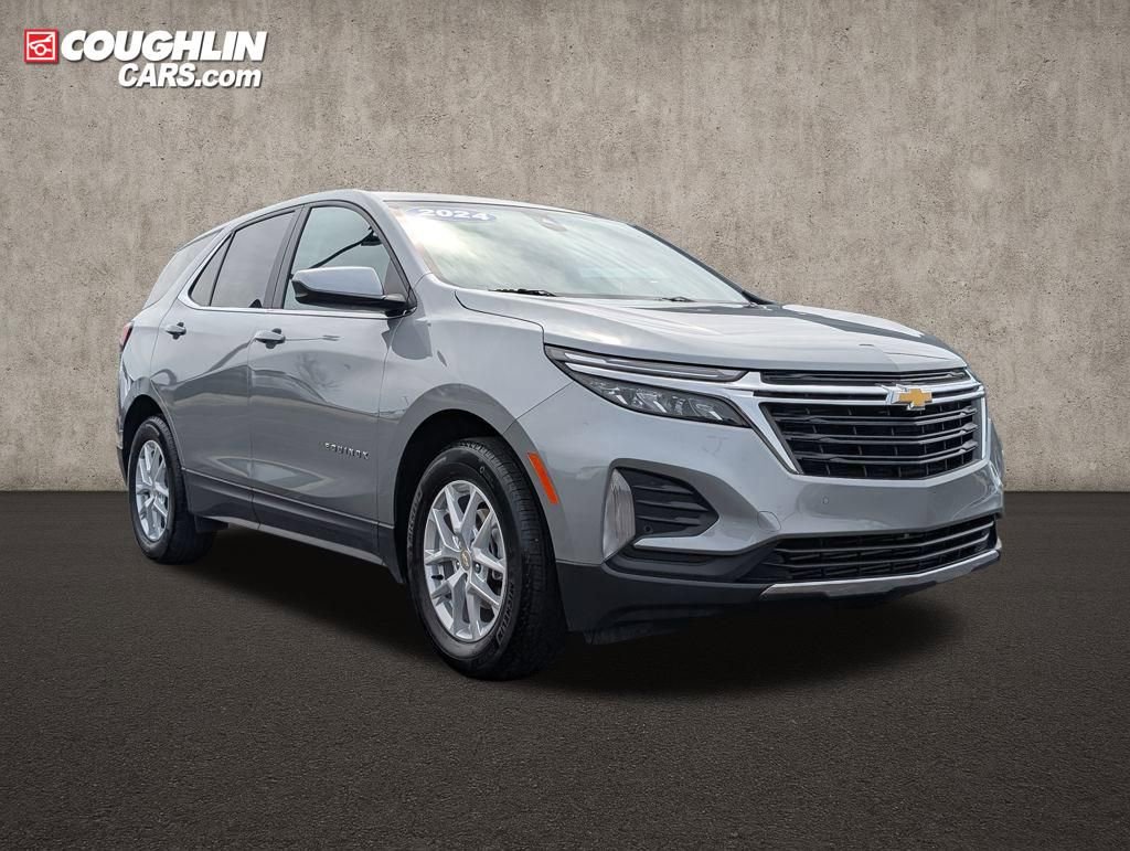 Used 2024 Chevrolet Equinox LT w/ LPO, Floor Liner Package FWD image 1