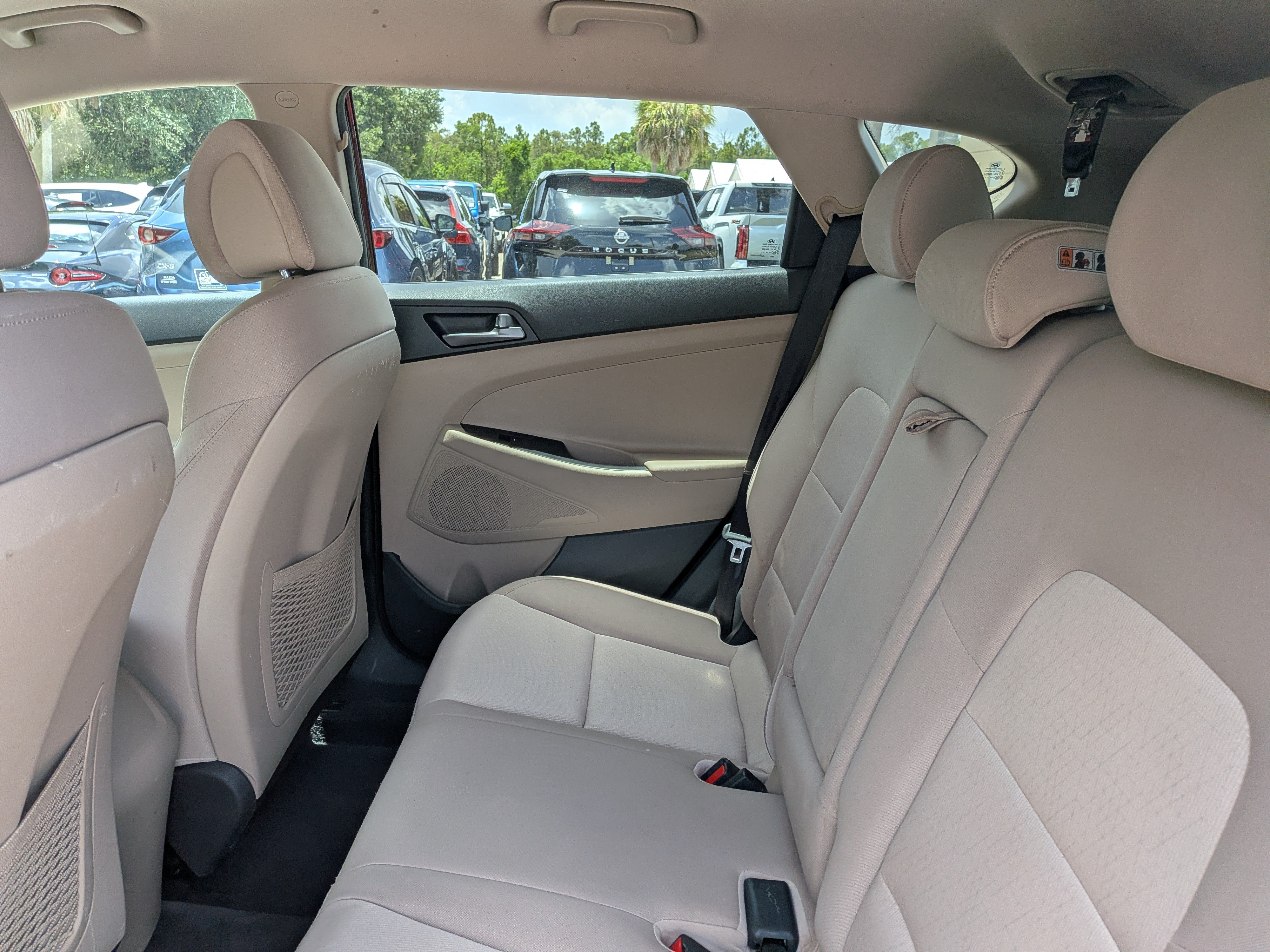 Used 2017 Hyundai Tucson SE w/ SE Popular Package 02 FWD image 14
