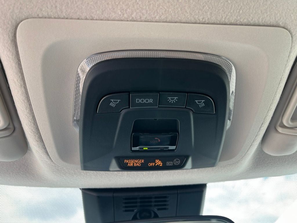 Used 2026 Toyota Corolla LE FWD image 27