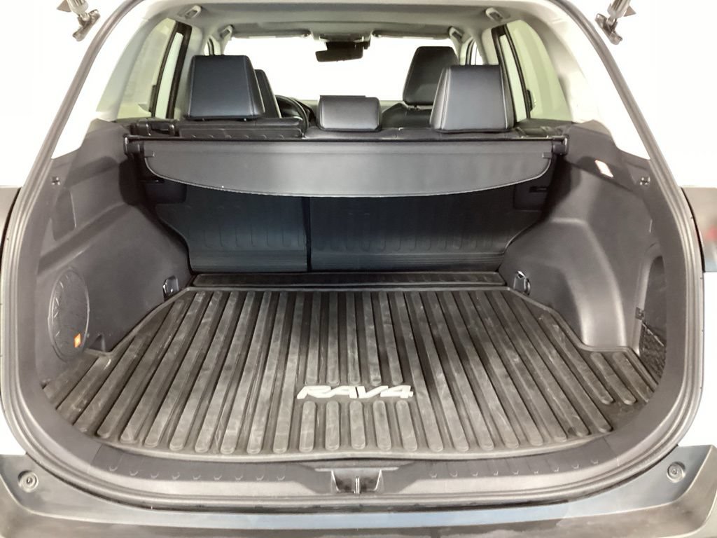 Used 2020 Toyota RAV4 Limited w/ Limited Grade Weather Package AWD/4WD image 13