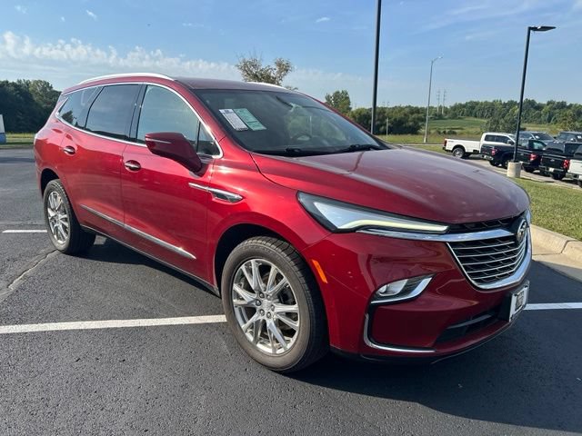 Used 2022 Buick Enclave Premium AWD/4WD image 13