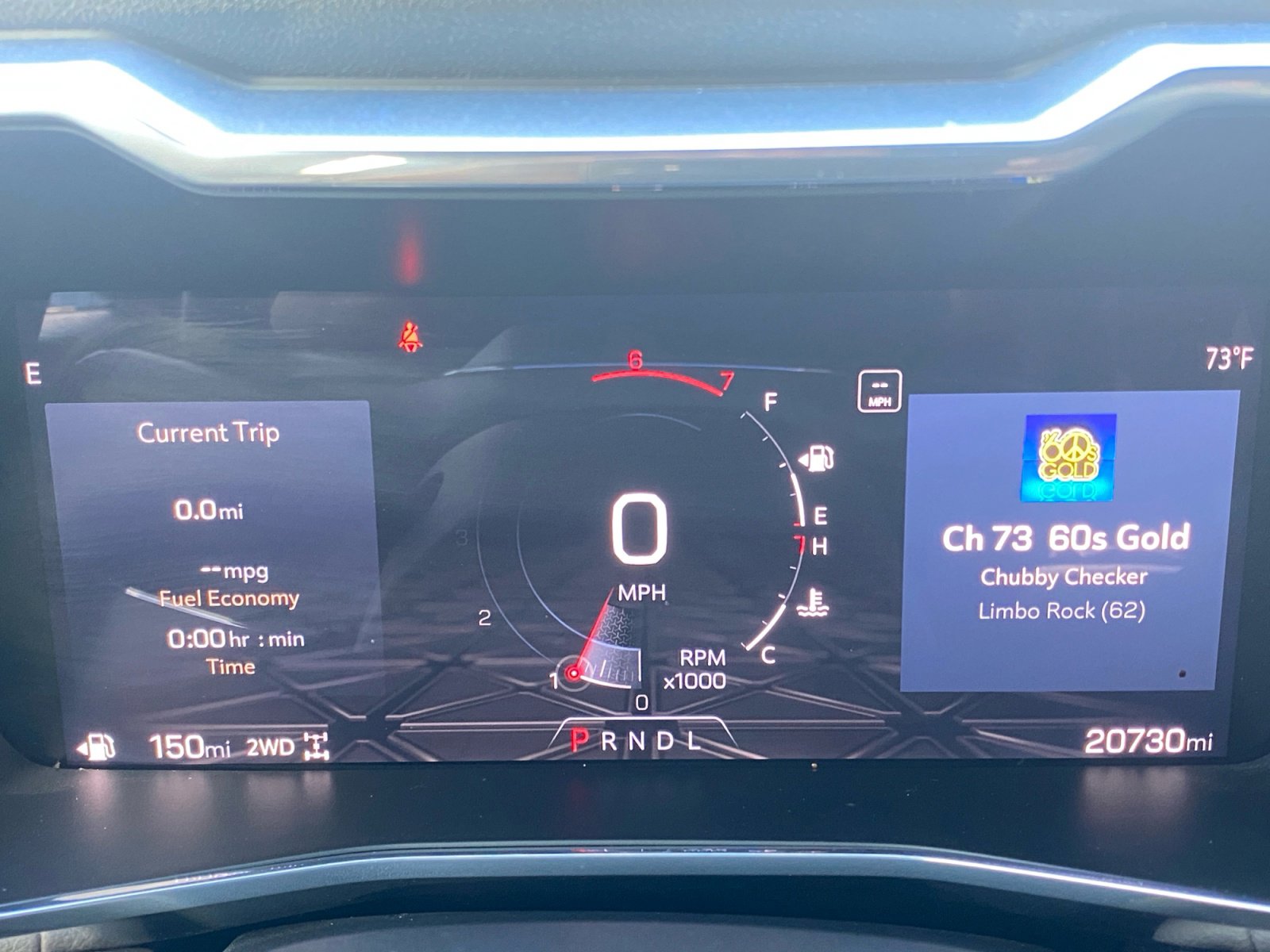 Used 2023 GMC Canyon Denali image 2