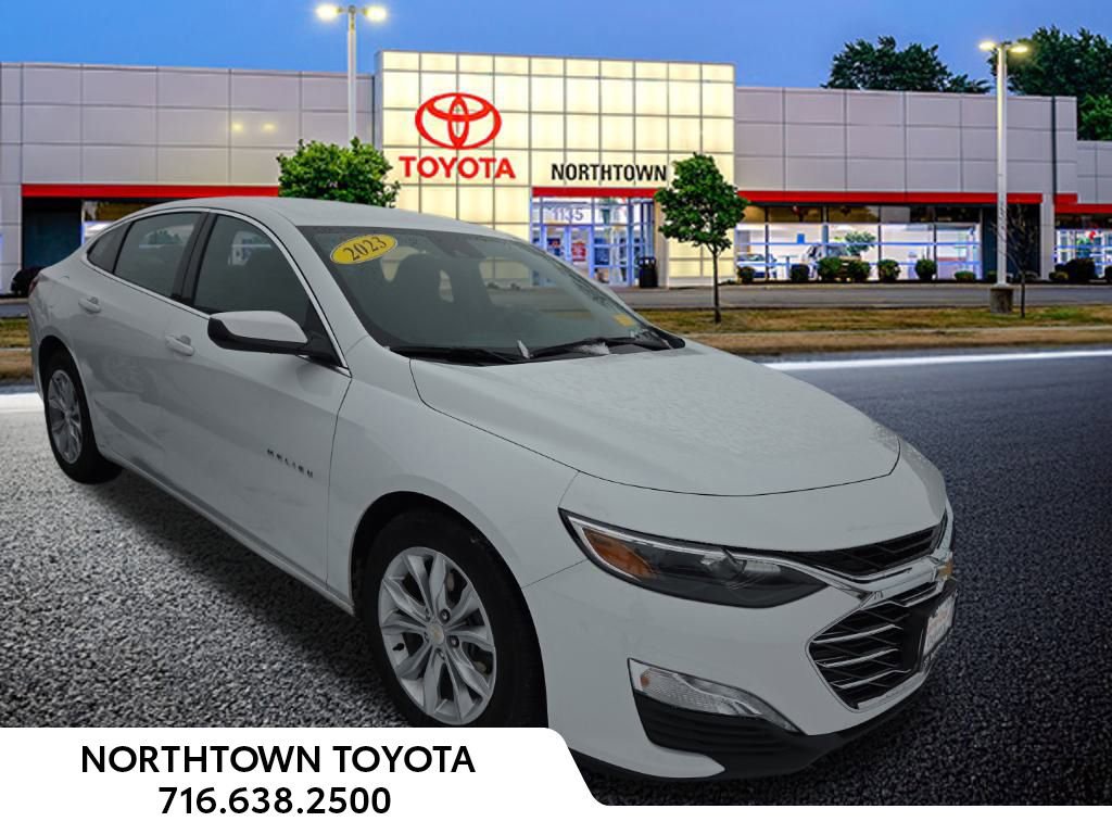 Used 2023 Chevrolet Malibu LT image 1
