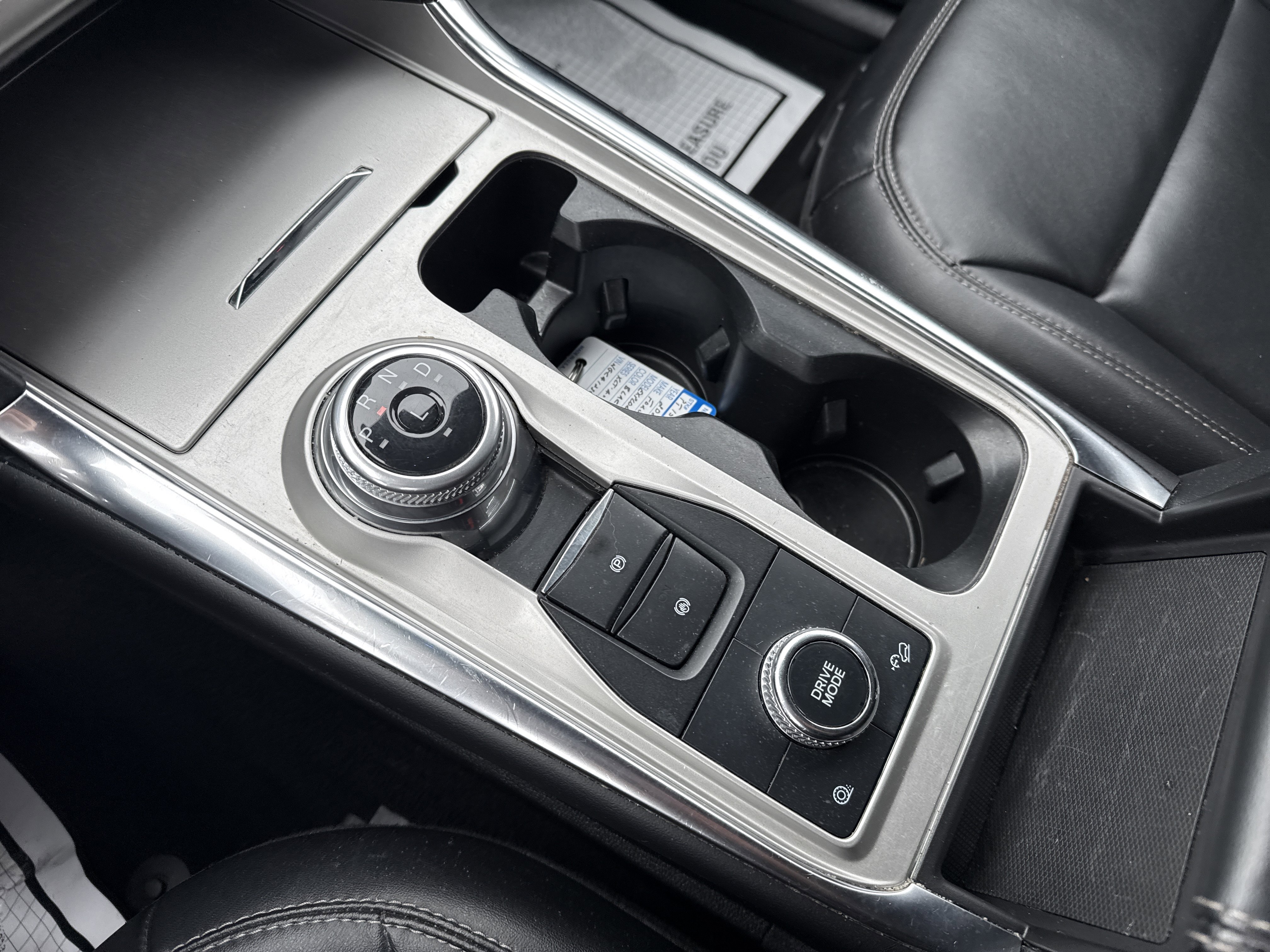 Used 2022 Ford Explorer XLT w/ Equipment Group 202A image 29