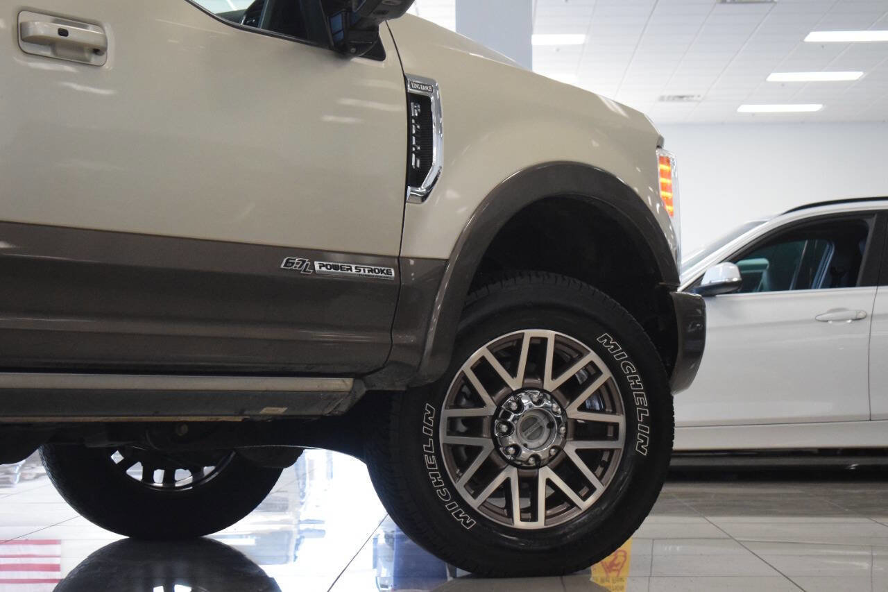 Used 2017 Ford F250 King Ranch w/ King Ranch Ultimate Package image 32