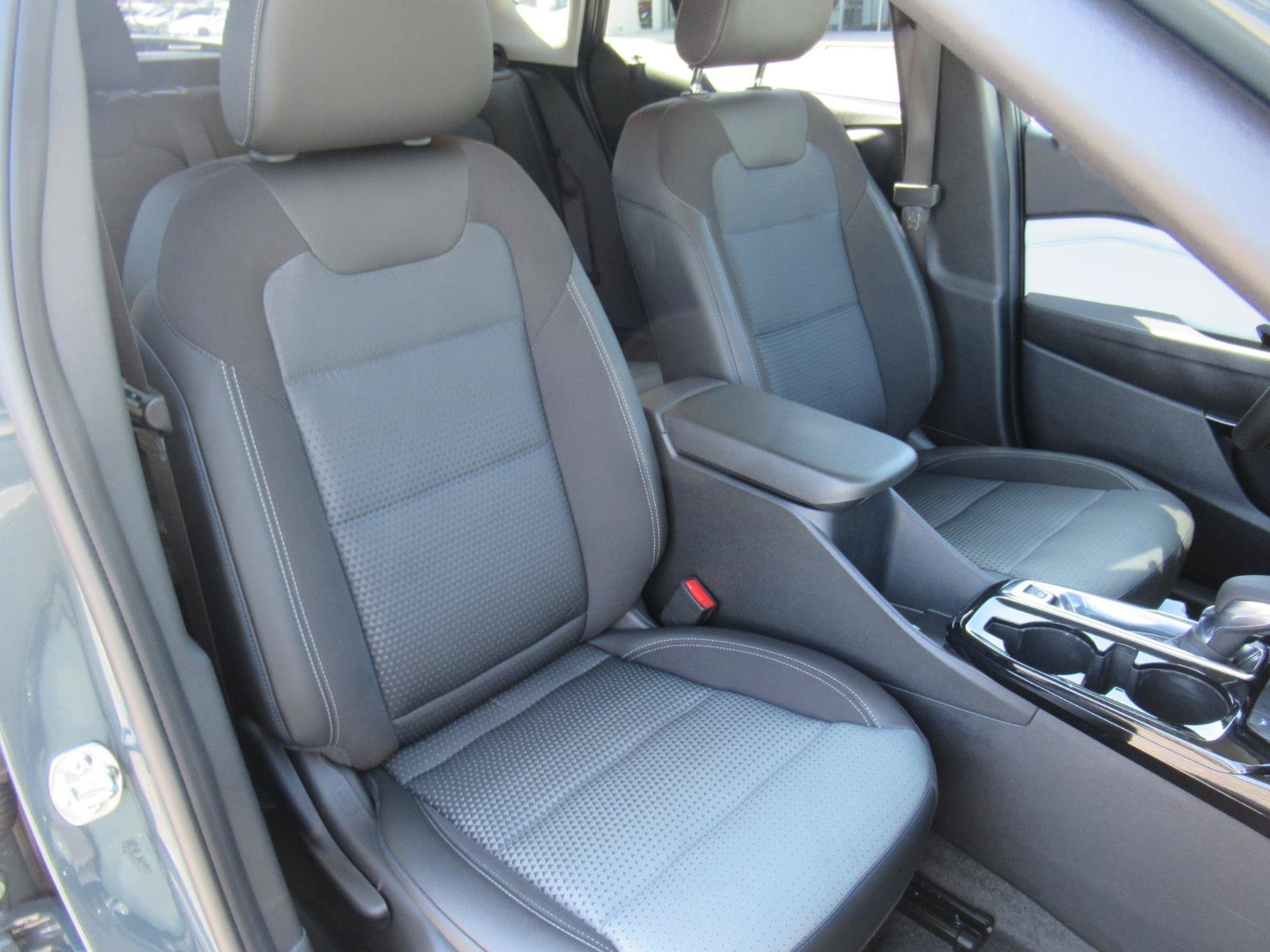 Used 2026 Chevrolet Trax LT w/ Driver Confidence Package FWD image 11