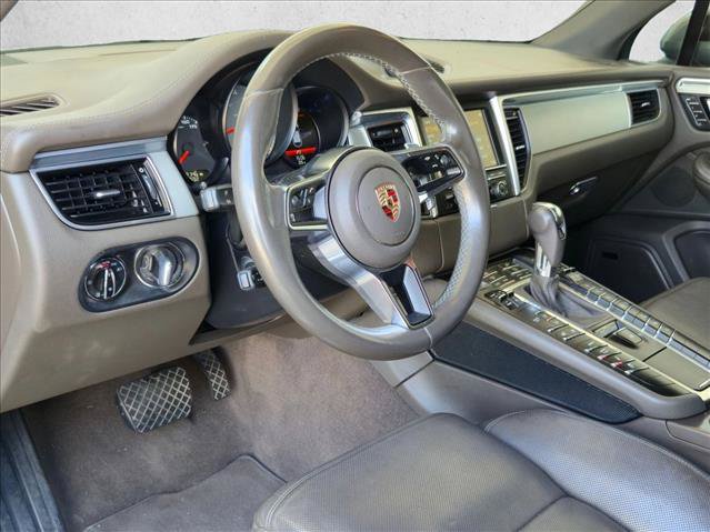 Used 2015 Porsche Macan S AWD/4WD image 9