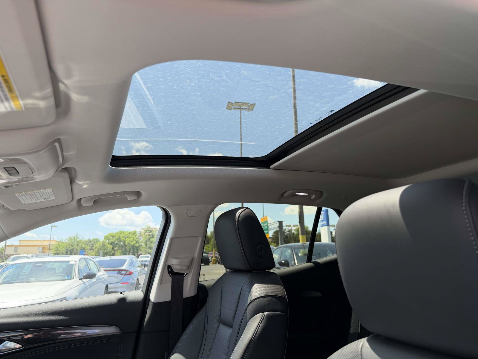 New 2026 Buick Envision Preferred AWD/4WD image 10