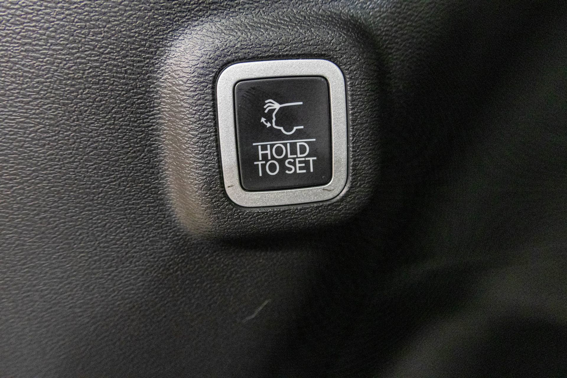 New 2026 Jeep Cherokee Overland w/ Advanced Pro Tech Group AWD/4WD image 46