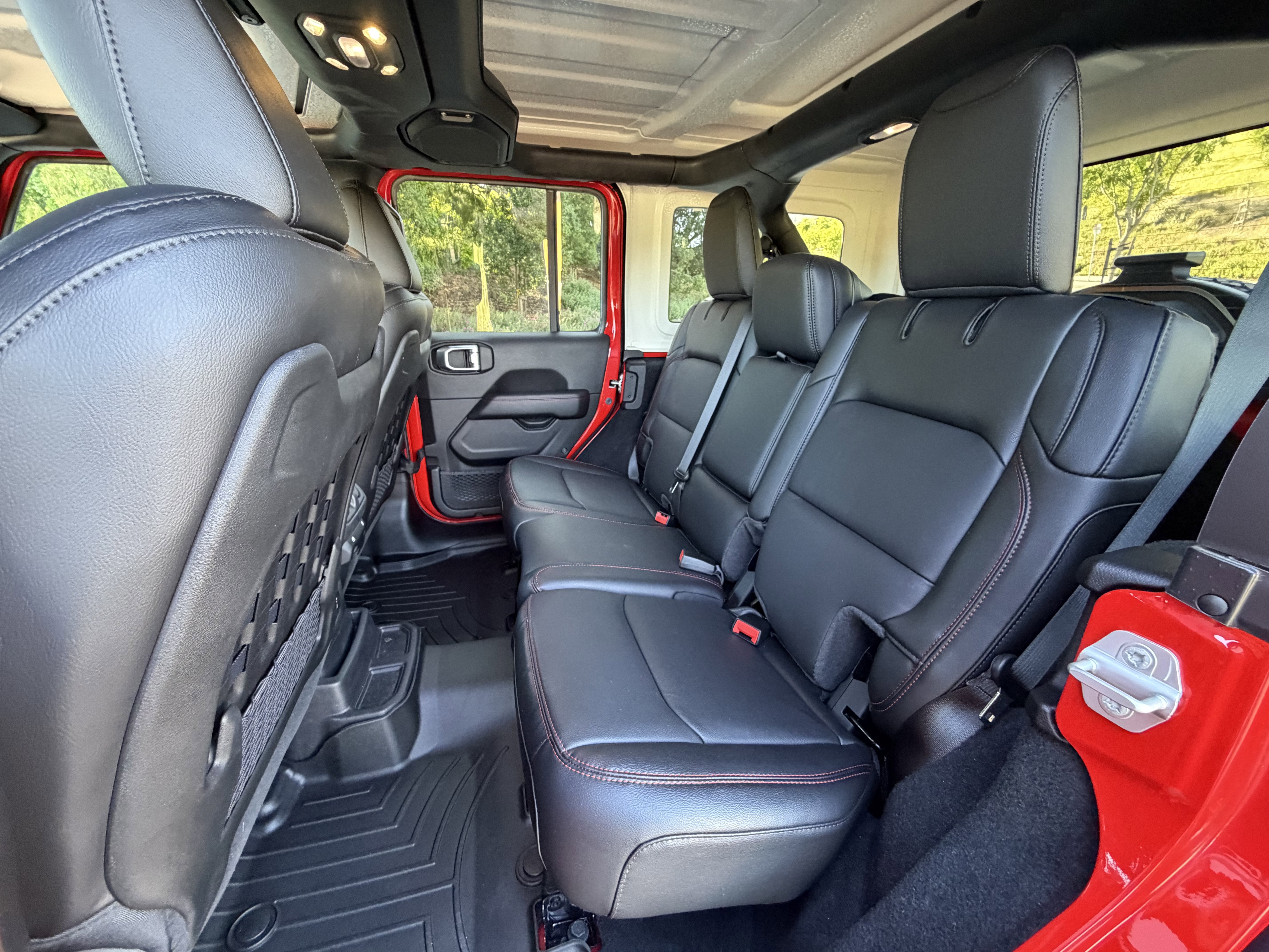 Used 2021 Jeep Wrangler Unlimited Rubicon AWD/4WD image 24