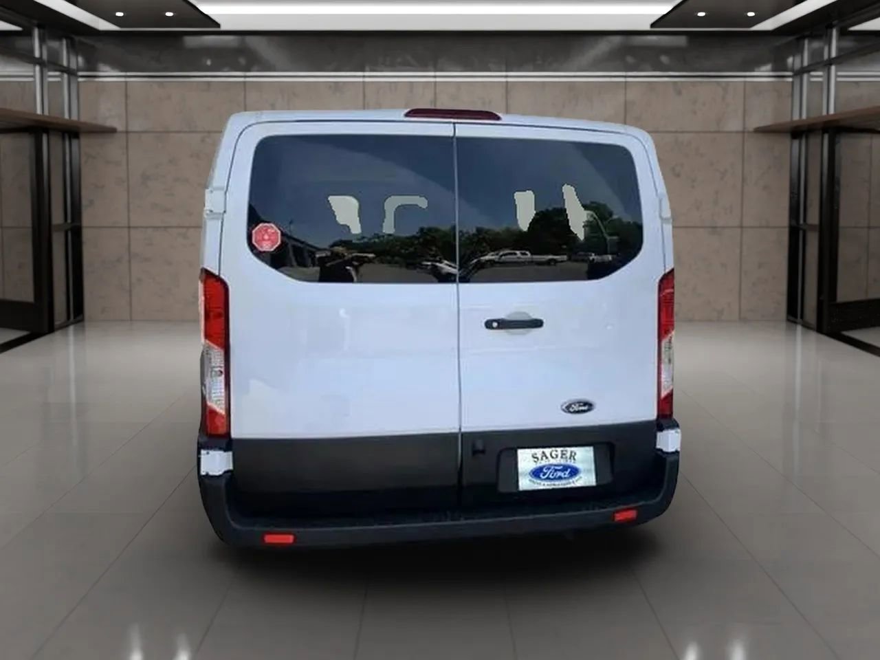 Used 2020 Ford Transit 150 XL image 9
