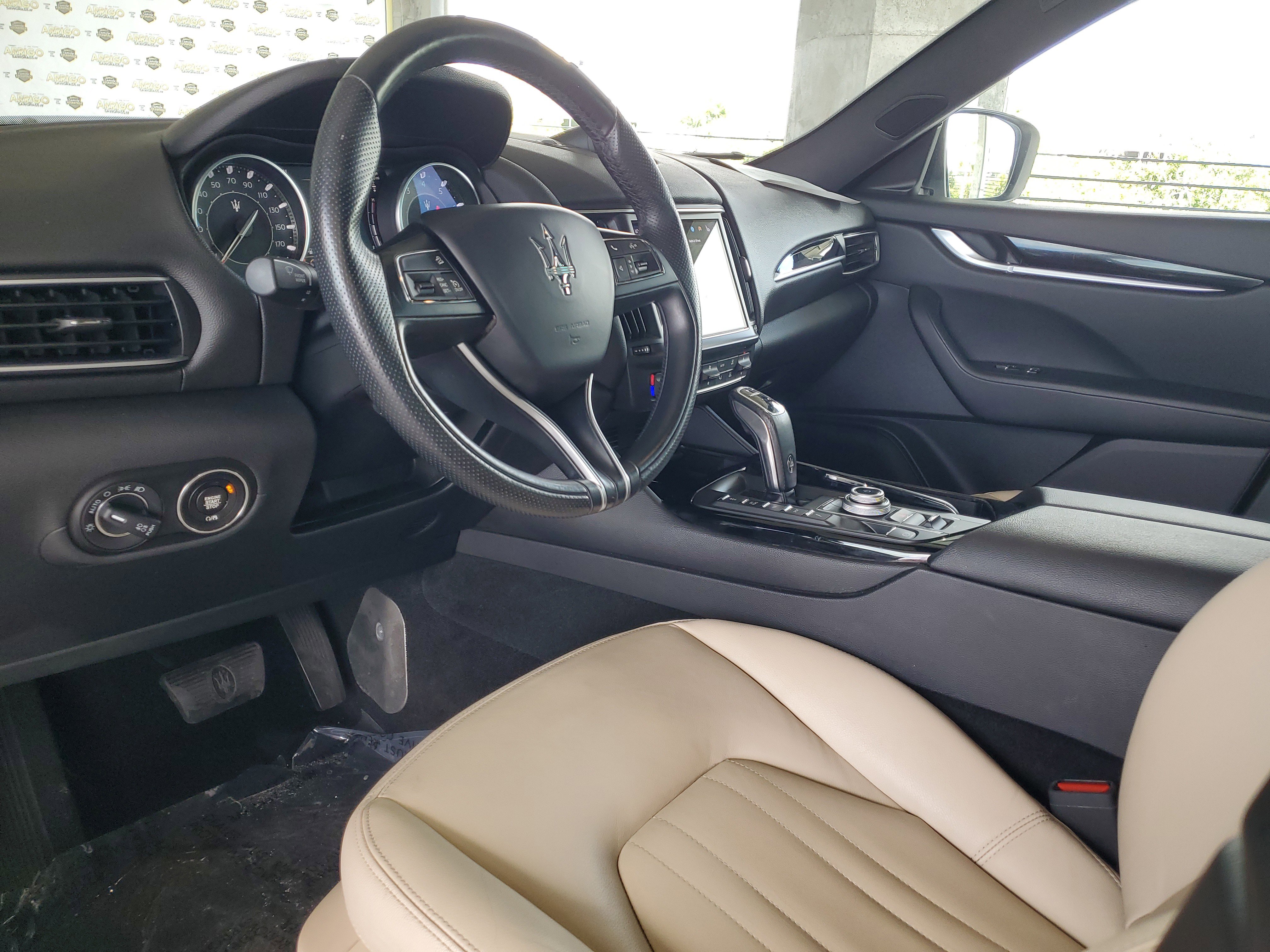 Used 2022 Maserati Levante GT AWD/4WD image 16