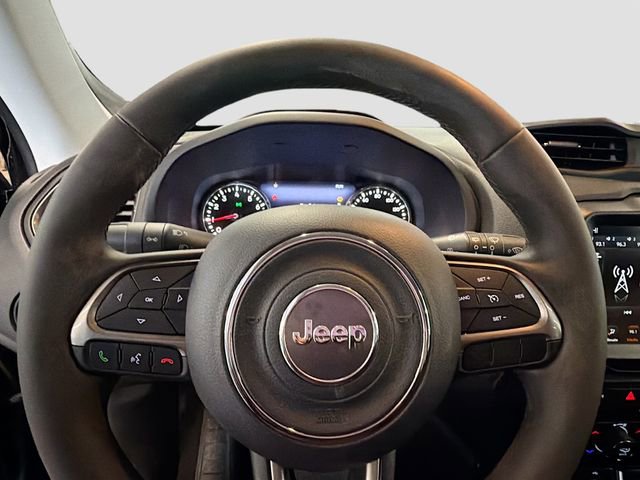Used 2022 Jeep Renegade Latitude image 11