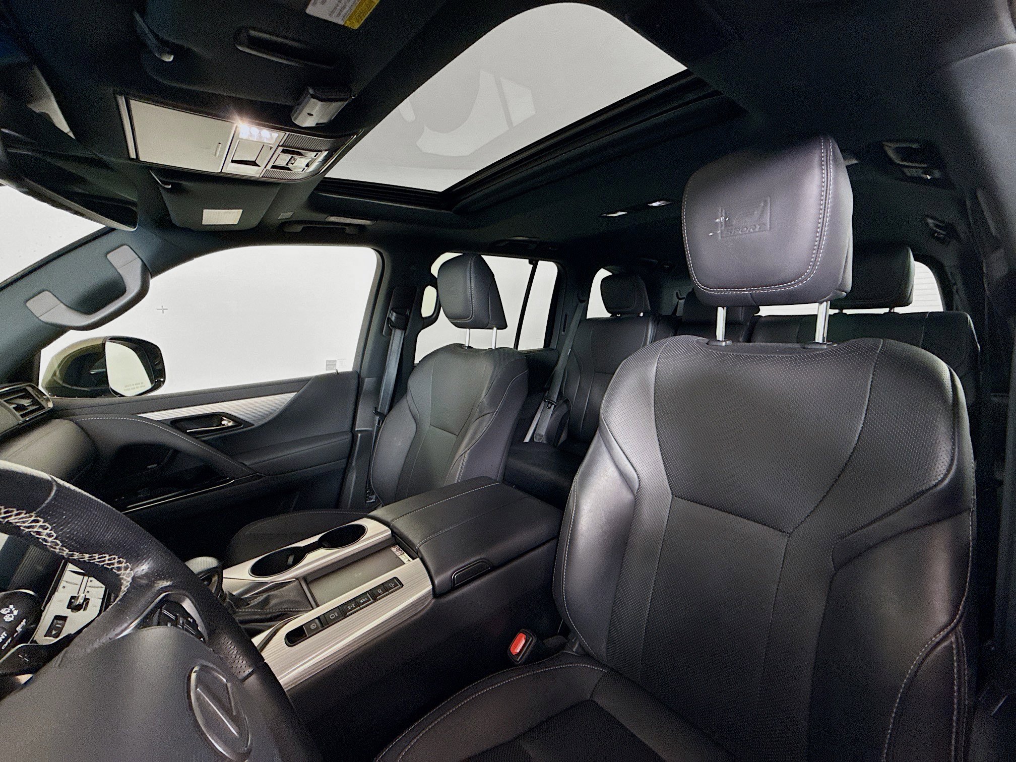 Used 2023 Lexus LX 600 F Sport w/ Accessory Package (Z1) image 11