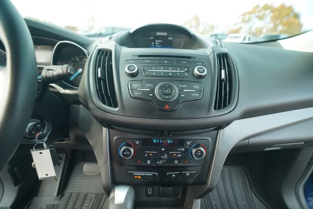 Used 2017 Ford Escape SE w/ SE Cold Weather Package image 30