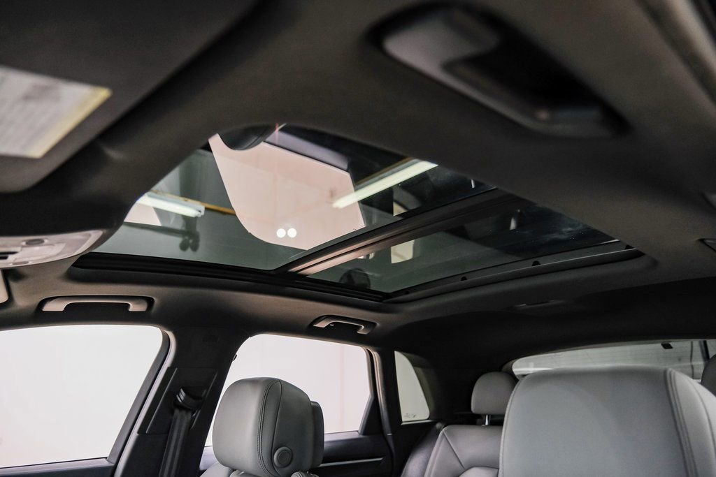 Used 2020 Audi Q3 2.0T Premium Plus w/ Premium Plus Package image 5