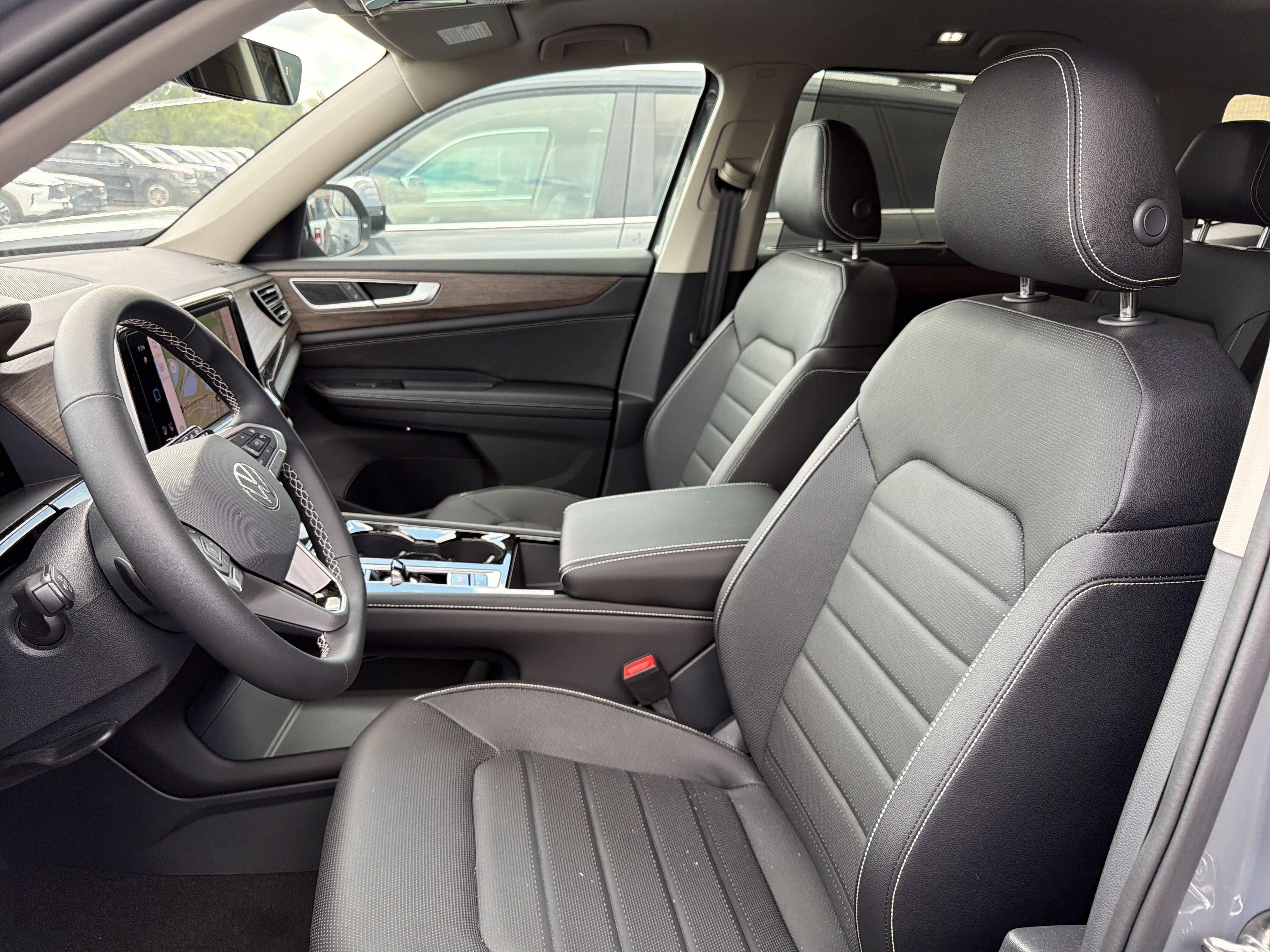 New 2026 Volkswagen Atlas SEL AWD/4WD image 10