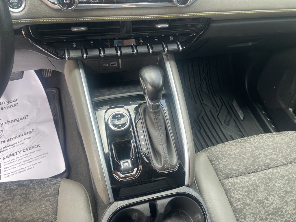 Certified 2024 Chevrolet Colorado ZR2 w/ Technology Package image 10