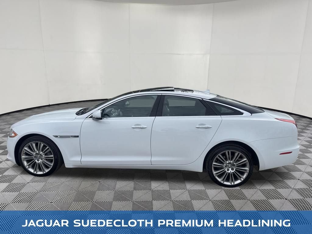 Used 2013 Jaguar XJ AWD image 8