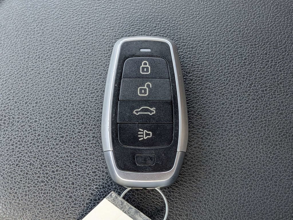 Used 2023 Hyundai Kona N Line FWD image 29