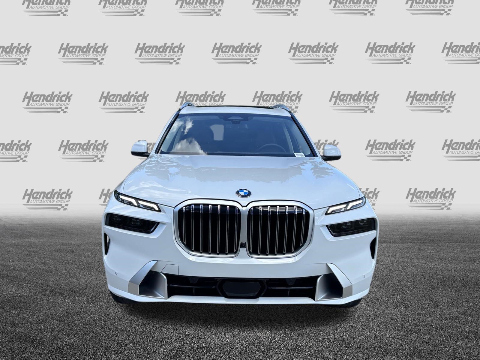 Certified 2025 BMW X7 xDrive40i AWD/4WD image 3