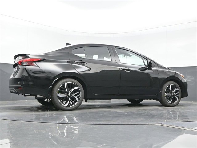 New 2025 Nissan Versa SR w/ Trunk Package image 24