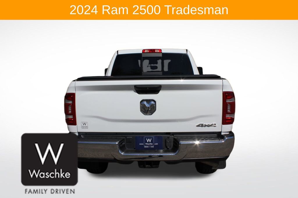Used 2024 RAM 2500 Tradesman w/ Chrome Appearance Group AWD/4WD image 7
