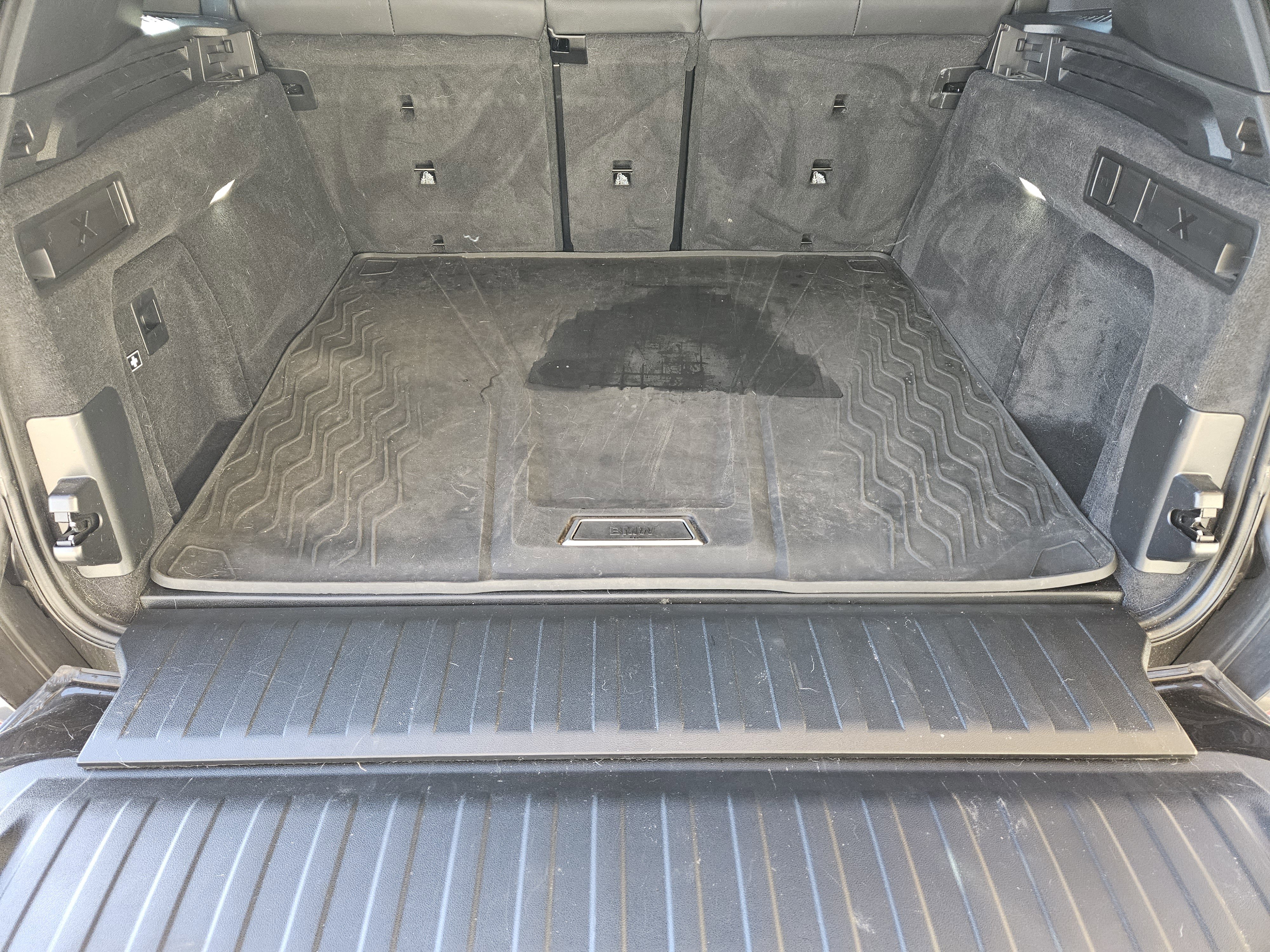 Used 2022 BMW X5 xDrive40i w/ Premium Package image 34